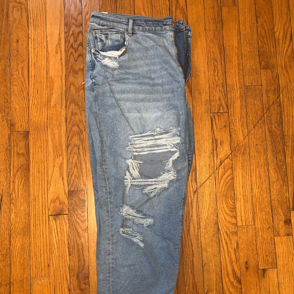 American Eagle curvy mom jeans